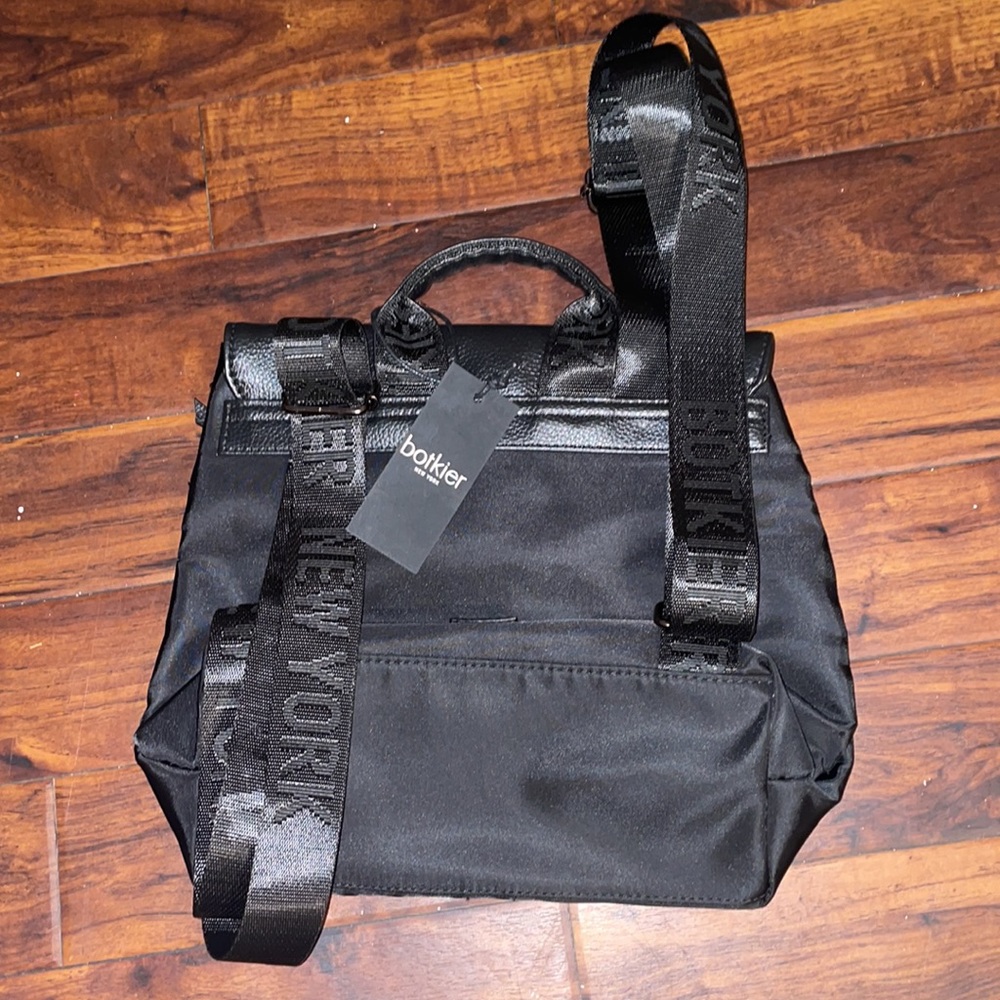 Botkier backpack ⭐️ - Picture 2 of 2